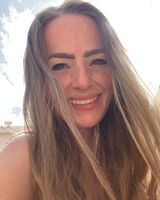 QueenVegas44