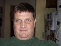 Attractive grounded man seeking adventureous BBP Lady.