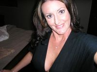 Out going, fun, laid back, looking for a down to earth person to hang out with and have some fun. 