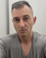 Alex7575